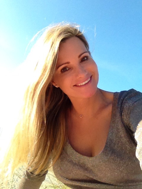 Sandra-with-Hair-to-Side