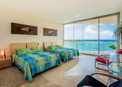 Villa Gauguin BR 2, second floor, two queen beds, private bath, ocean view